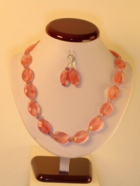 Natural Chrry Quartz Faceted Oval Gemston & Amethyst Chips Necklace 18-20 Inches
